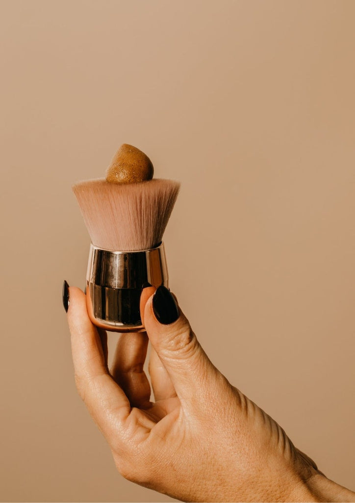 Sunless Tanning Hand & Face Brush